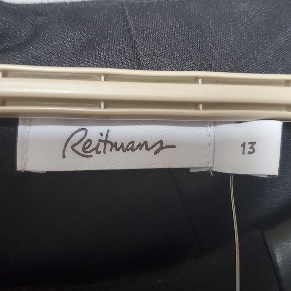 The Little Black Dress - Picture 6 of 7